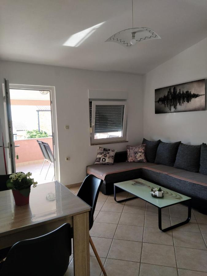 Apartmani Ruza Vir Exterior photo