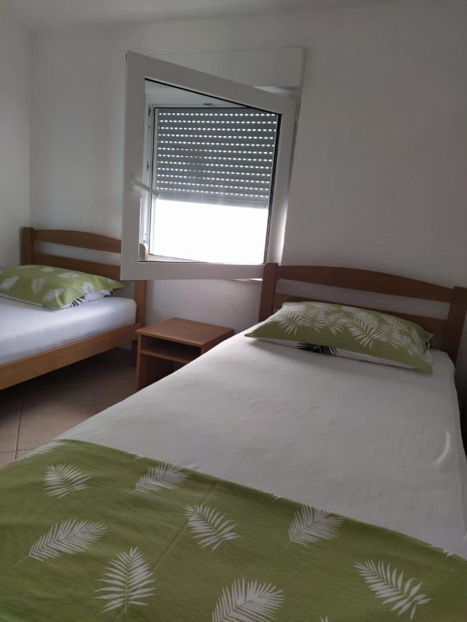 Apartmani Ruza Vir Exterior photo