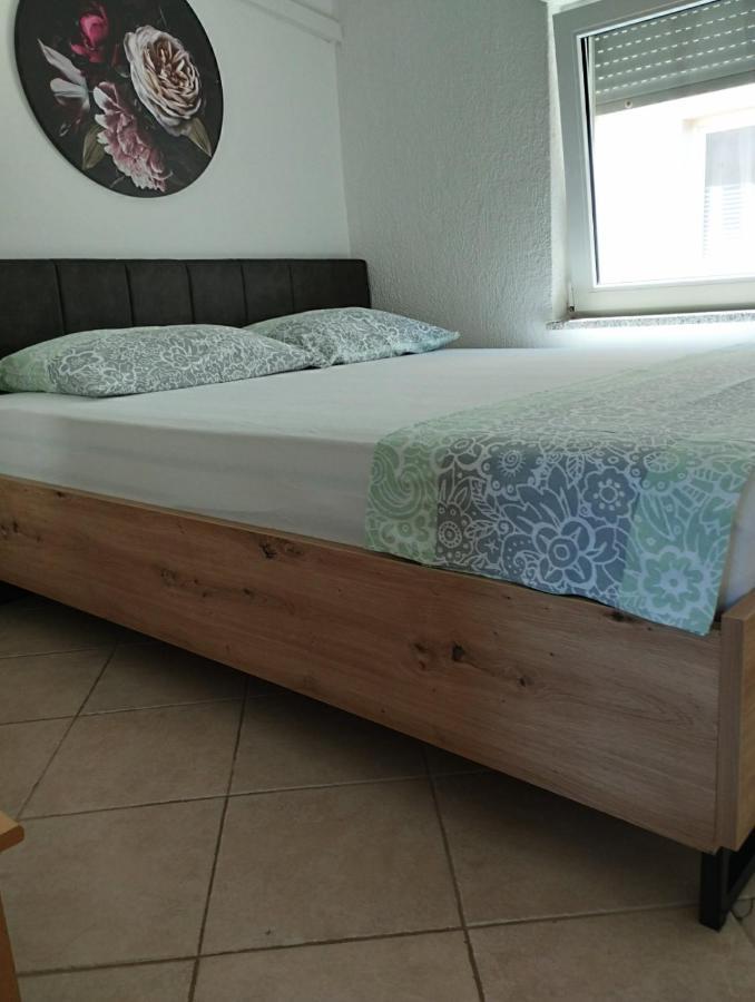 Apartmani Ruza Vir Exterior photo